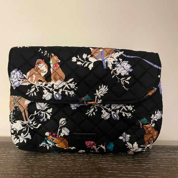 Vera Bradley cosmetic case NEW - Picture 1 of 4